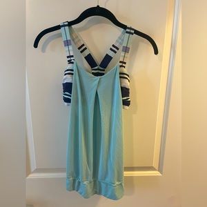 Lululemon workout/yoga tank